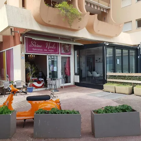 Le Mediterraneen - Port Frejus Apartament *