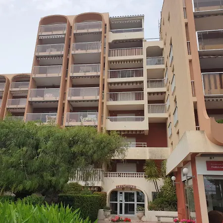 Le Mediterraneen - Port Frejus Fréjus